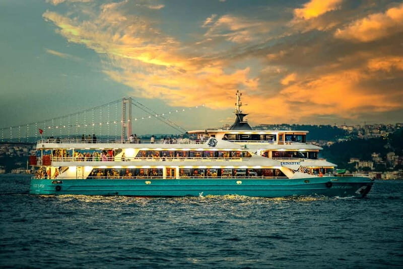 Istanbul: Bosphorus Dinner Cruise with Turkish Night Show - What Makes This Tour Stand Out?