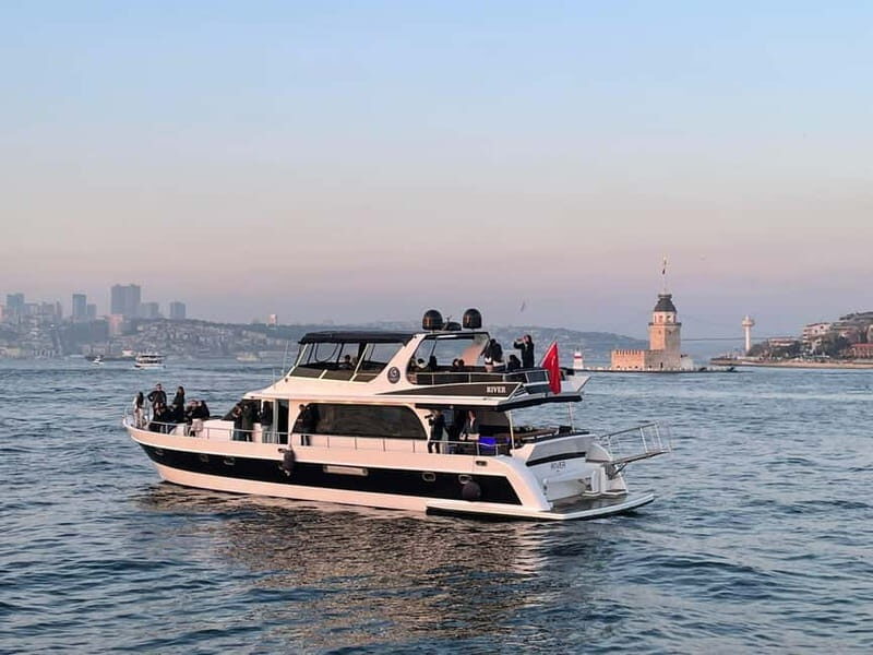 Istanbul: Bosphorus Sunset or Night Yacht Cruise & Transfers - Practical Details and Tips