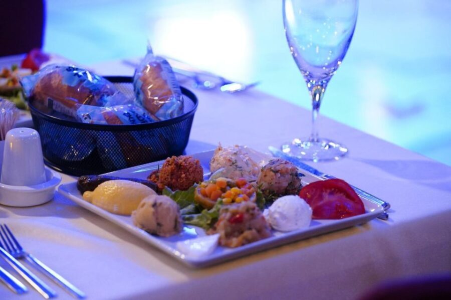 Istanbul: Pasha Istanbul Dinner Cruise - Is It Worth the Price?