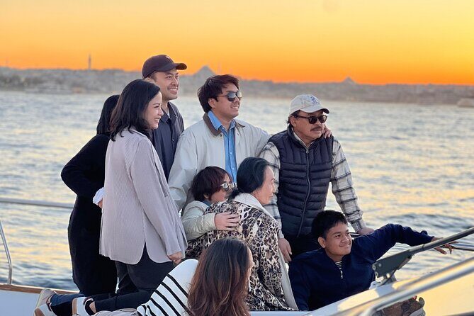 Istanbul Sunset Yacht Cruise on the Bosphorus with Transfers - Why This Tour Works Well