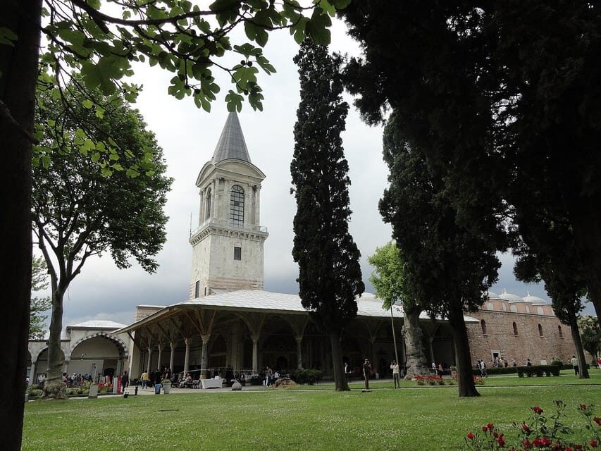 Istanbul: Topkapi Palace & Dolmabahce Palace Combo Ticket - The Practical Side: How It Works