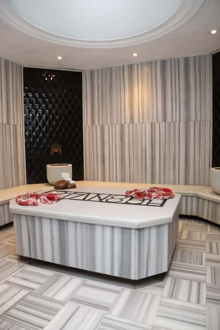 Istanbul: Traditional Turkish Bath With Foam and Oil Massage - What to Expect During Your Turkish Bath Experience