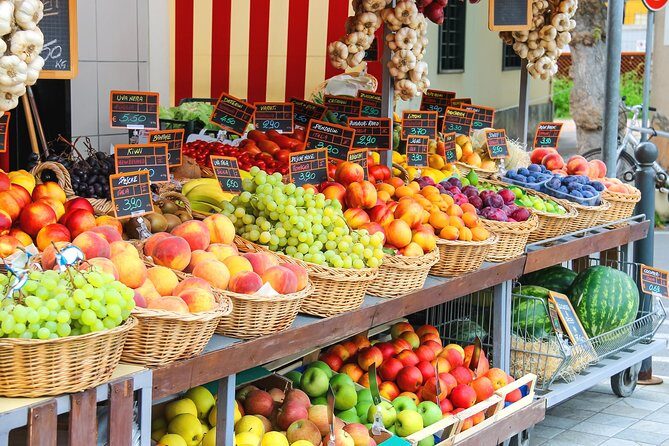 Italian Market Shopping Small Group Day Tour from Nice - Transportation & Group Experience