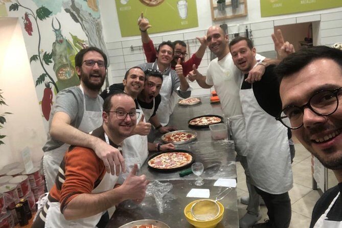 Italian Pizza Cooking Class with Chef Francesco in Padova - The Day of the Class: What to Expect