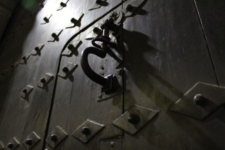 Jaén: Legends and Mysteries Walk - What Sets This Tour Apart