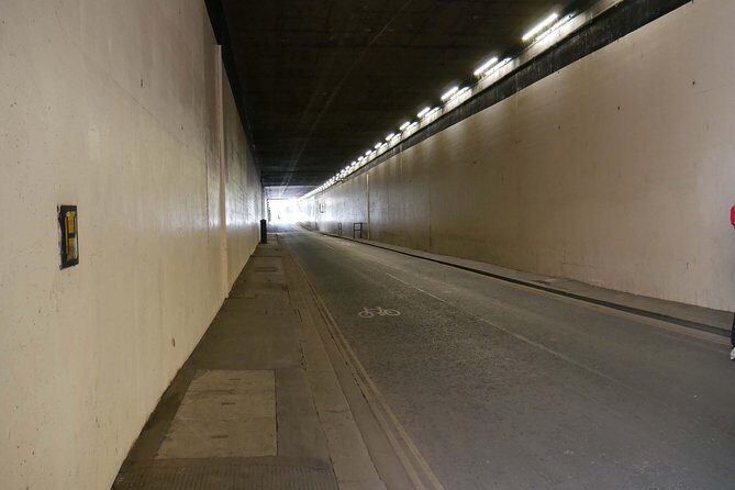 James Bond Coach Tour of London - Considering the Price & Value