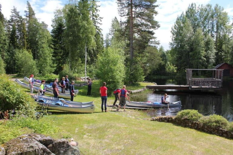 Johannisholm: Guided Canoe Tour on Lake Venjanssjön - The Value and Practicalities