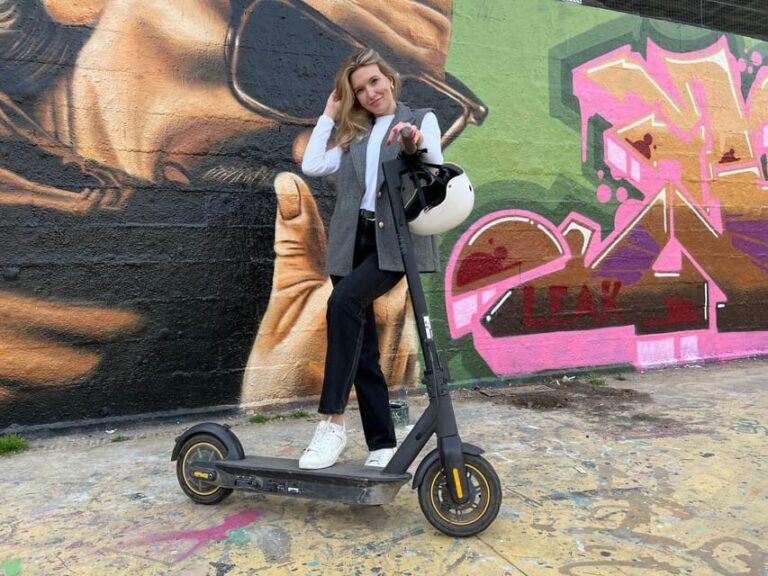Join a 2-hour e-scooter tour in Barcelona - Who is this tour best for?
