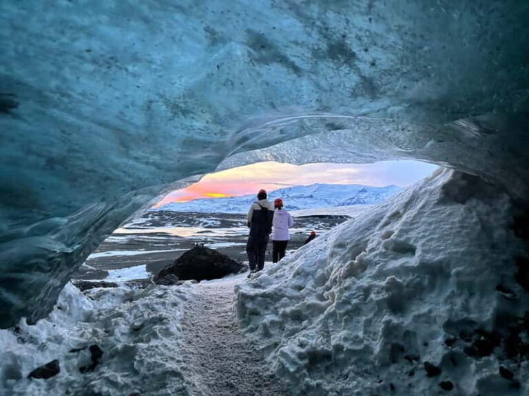 Jökulsárlón: Vatnajökull Glacier Ice Cave Tour by Super Jeep - What Makes This Tour Stand Out?