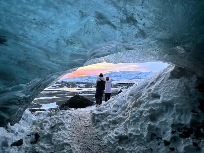 Jökulsárlón: Vatnajökull Glacier Ice Cave Tour by Super Jeep - What Makes This Tour Stand Out?