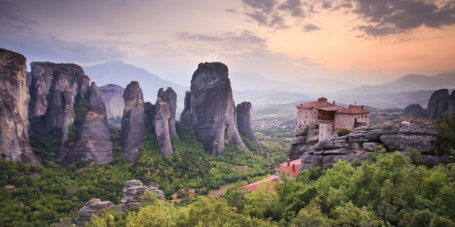 Kalabaka: Meteora Monasteries Minibus Tour with Photo Stops - Final Thoughts