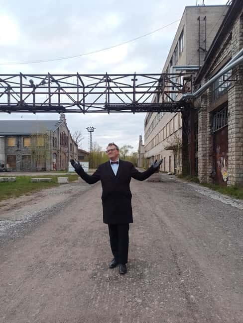 Kalamaja: Wooden Homes to Factories Engineer Walking Tour - Why This Tour Offers Real Value