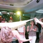 Kamari: Greek Show, Buffet Dinner, and Drinks at Dimitris - Authenticity and Value