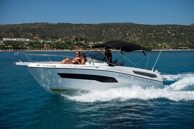 Karnic SL702-Self Drive boat with WC,Cabin, BT music and shower - A Deep Dive into the Speedboat Experience