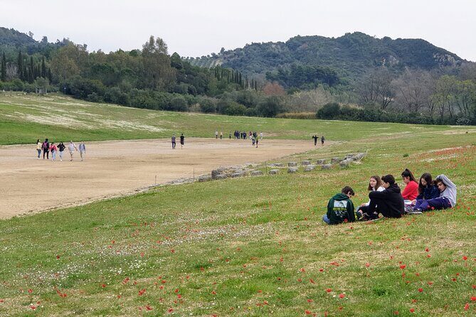 Katakolon Shore Excursion: Premium Skip-the-Lines Olympia & Free Olive Oil Tasting Tour - The Experience in Practice: What to Expect