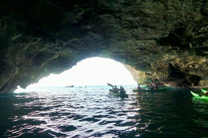 Kayak and Canoe tour in Leuca and the Ponente Caves - A Closer Look at the Tour Experience