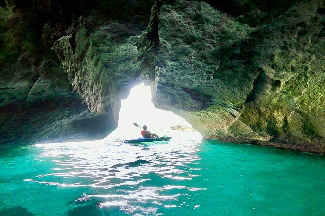 Kayak and canoe tour to Roca Vecchia and La Grotta della Poesia - The Authenticity and Value of the Experience