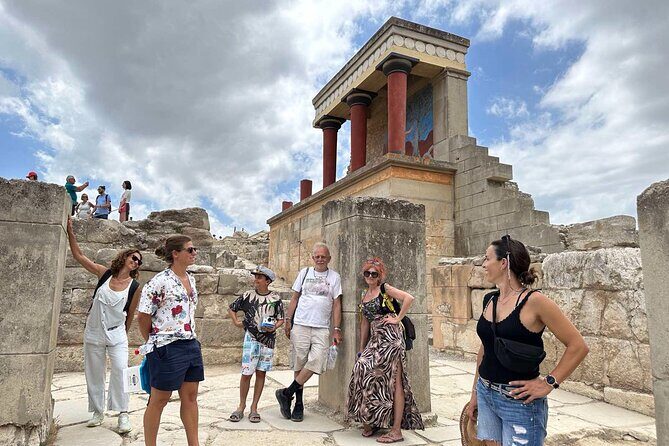 Knossos Palace - Private Tour Experience - A Deep Dive into the Knossos Palace Private Tour