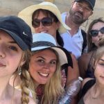 KNOSSOS PALACE private tour ( with Transfer from Heraklion Prefecture ) - Who Should Book This Tour?