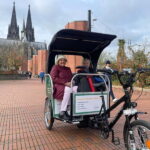 Köln: Sommerliche Rikscha Tour mit Aperol - What the Tour Looks Like