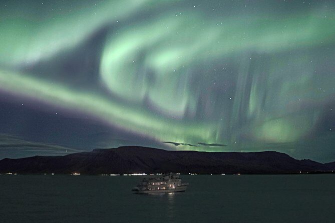 Kopar Fine Dining Dinner and Northern Lights Cruise from Reykjavik - What to Expect Throughout