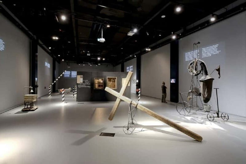 Krakow: Entry Ticket to Cricoteka Art and Culture Center - Practical Tips for Visiting Cricoteka