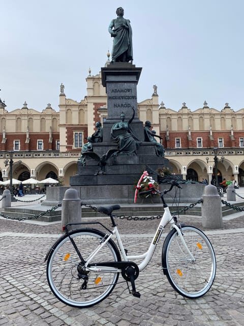 Krakow: Old Town and Kazimierz Guided Bike Tour - Why This Tour Works for You