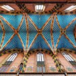 Krakow: Old Town, Mary's Church and Rynek Underground Guided Tour - Authentic Experiences and Unique Insights