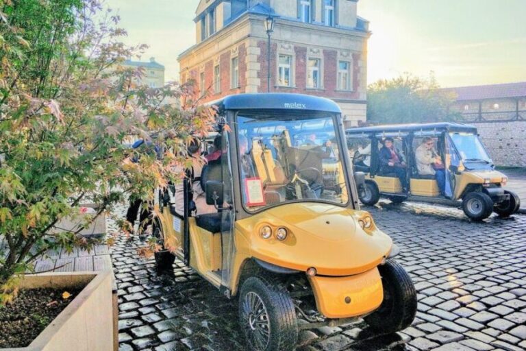 Krakow: Old Town, Wawel, and Wieliczka Salt Mine with Lunch - A Day in the Old Town: The Electric Golf Cart Experience