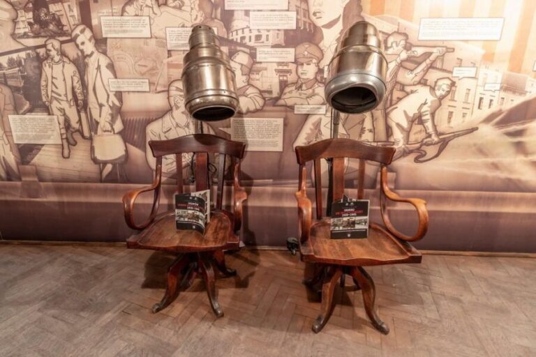 Krakow: Oskar Schindlers Factory Private 2 or 4-Hour Tour - Pricing & Value: Is it worth it?