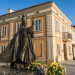 Krakow: Pope John Paul II Guided Tour with Home & Sanctuary - The Journey Begins: From Krakow to Wadowice