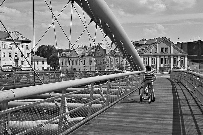 Krakow Private Walking Tour - What You Can Expect Beyond the Highlights