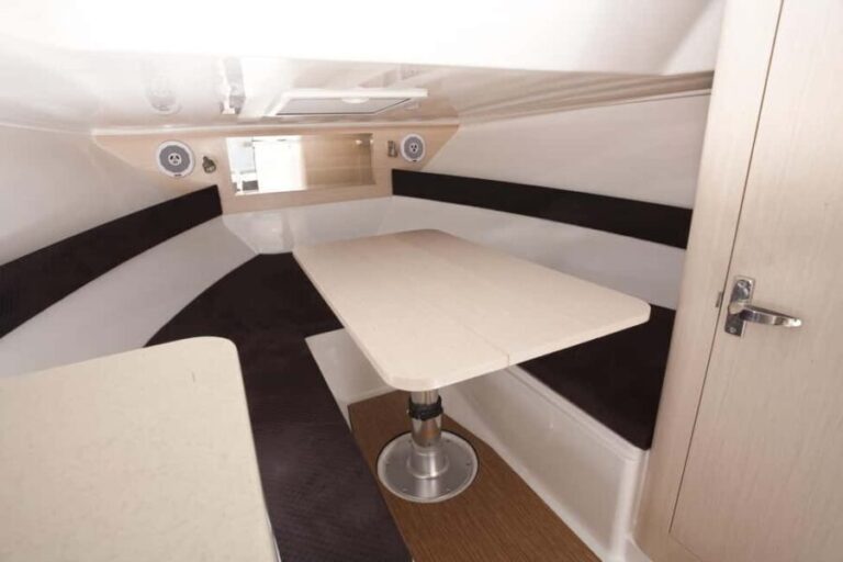 Krk: Rent a Boat Atlantic 730 408kk - The Experience That Flows With the Sea