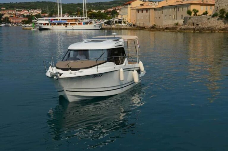 Krk: Rent a boat Merry Fisher 795 - The Ideal Trip: What to Do With Your Day