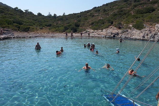 Kusadasi Aegean Sea Full-Day Boat Trip with Lunch - Analyzing the Experience in Detail