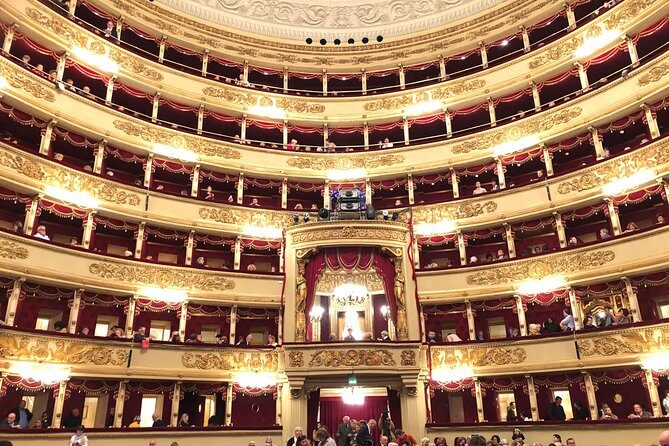La Scala Museum Experience and Hop on Hop off optional - The Optional Hop-on Hop-off Bus Ticket