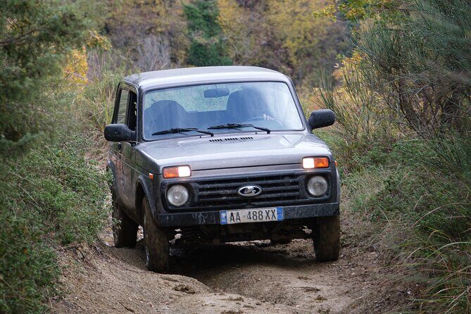 Lada Niva Driving Experience (Real Off-Road!) - Analyzing the Value