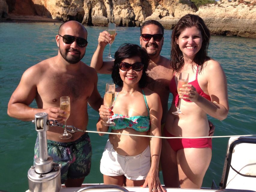 Lagos: Afternoon Luxury Boat Cruise - The Experience of the Coastline