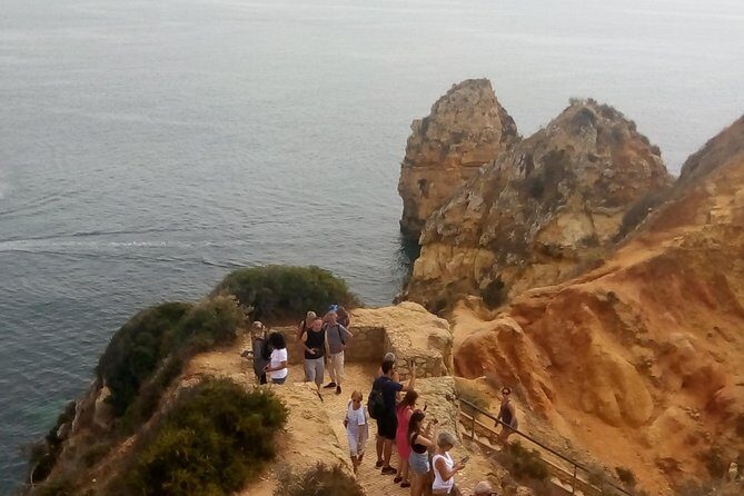 Lagos and Ponta Da Piedade Private Tour & Algarvian Wine Tasting - Detailed Breakdown of the Itinerary