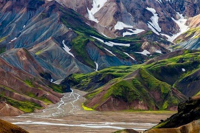 Landmannalaugar 4x4 Tour - Private - A Deep Dive into the Landmannalaugar Experience