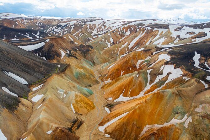 Landmannalaugar & Icelandic Highlands Super Jeep Tour - The Experience: What Makes It Stand Out