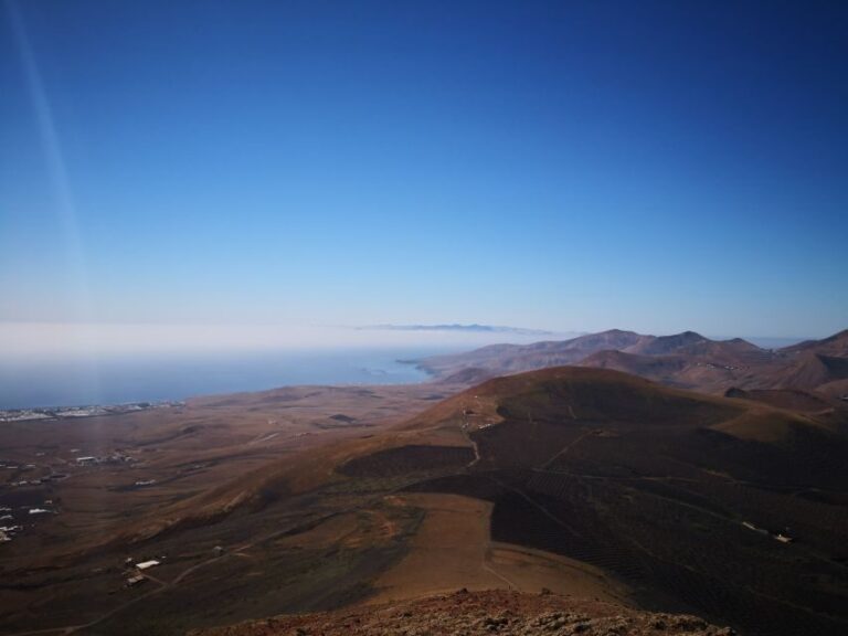 Lanzarote: La Geria Vineyards Hiking Tour - Reaching the Third-Highest Point for Breathtaking Views