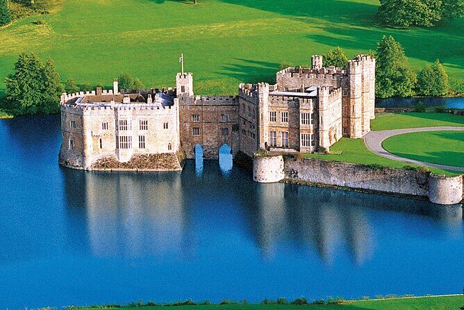 Leeds Castle Canterbury and Dover Private Tour from London - Deep Dive into Each Stop