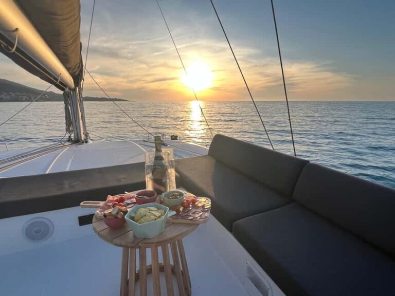L'Ile-Rousse, Corsica: Gourmet catamaran excursion at sunset - A Deep Dive into the Experience