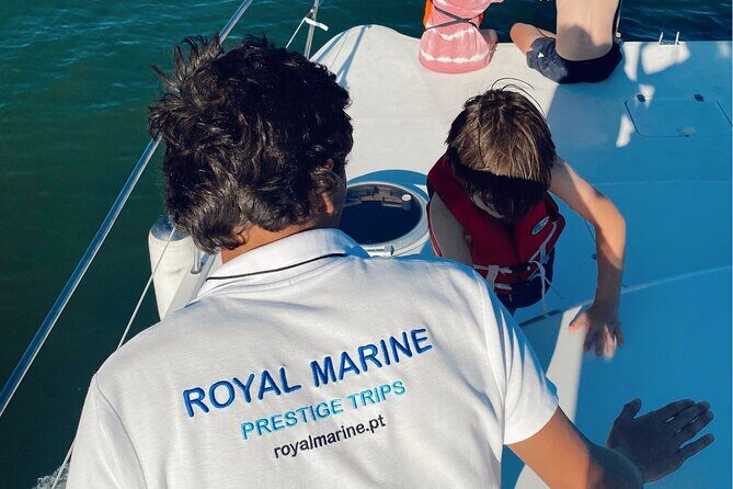 Lisbon: Catamaran Luxury Sunset and Wine Tour - Starting Point and Duration