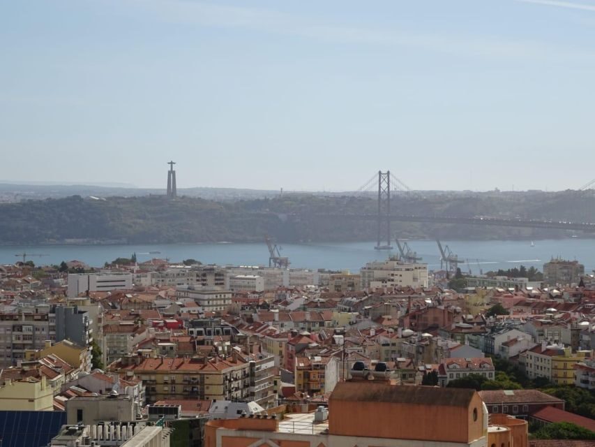 Lisbon: half day guided sightseeing tour by tuk tuk - Who Should Consider This Tour?