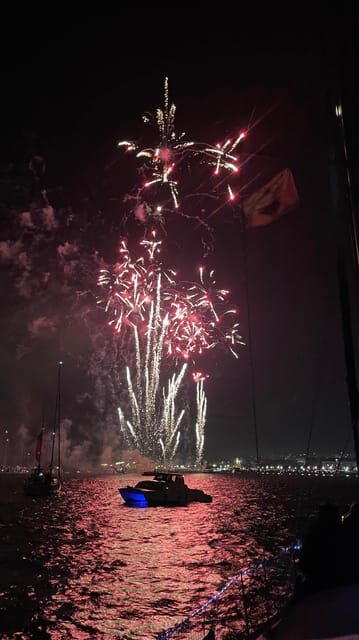 Lisbon: New Year's party on sailboat tour 2025 to 2026 - Why Choose This Tour? The Value for Travelers