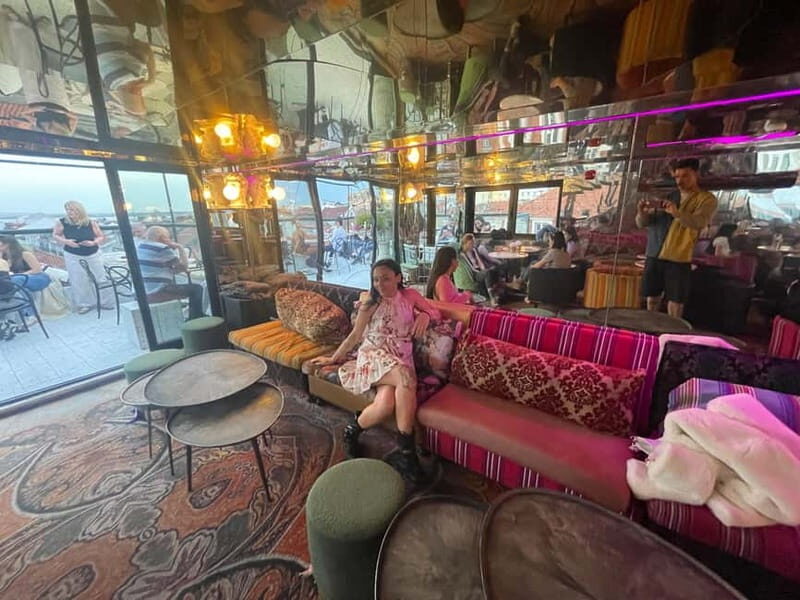 Lisbon : Rooftop Revelry: Sky Tour with 6 Rooftops & Drinks - Additional Details and Tips