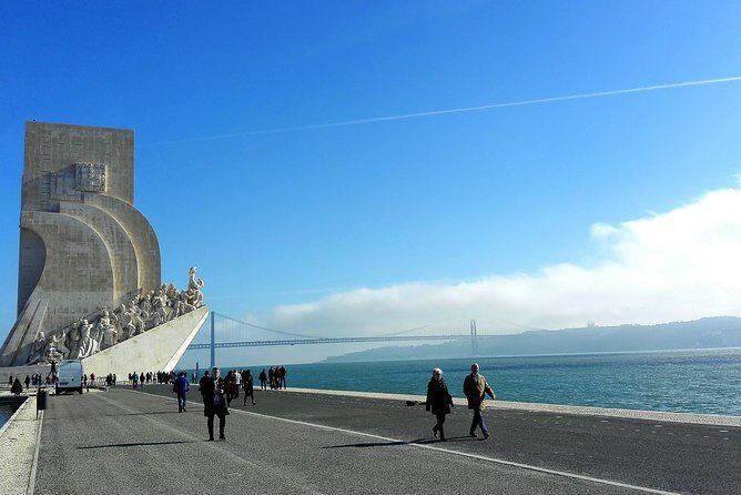 Lisbon Shore Excursion Private Small Group - Iconic Landmarks and Historic Districts