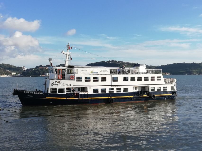 Lisbon: Tagus River Cruise with Welcome Drink - The Route in Detail